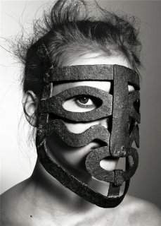 richard-burbridge-mask-photography-for-livraison-magazine2.jpg