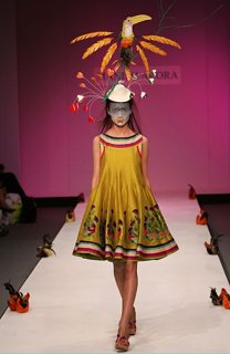 manish_arora_ss07.jpg