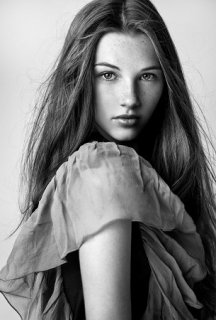 Jourdan Miller 2.jpg