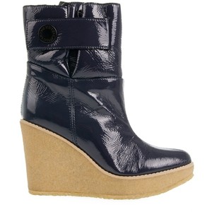 stella wedge.jpg