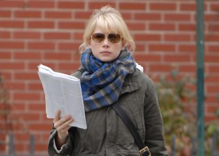 michelle-williams-read.jpg