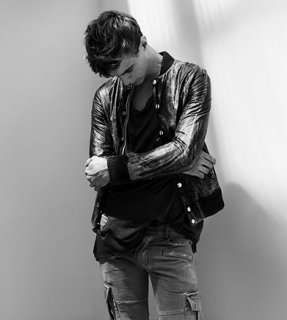 balmain-spring-summer-2010-mens-10.jpg