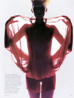 2000m04-vo-uk-knight-05.jpg