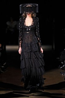 Givenchy (2).jpg