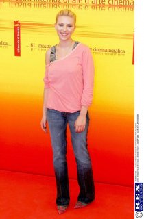johansson05.jpg