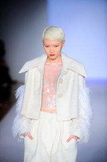 Gwen Lu - Karen Sabag Fall 2010 2.jpg