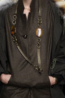 030820071336410218_runway.jpg