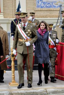 Spain+Prince+Felipe+Letizia+Attend+Military+C8anwMbklM4l.jpg