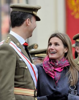 Spain+Prince+Felipe+Letizia+Attend+Military+PeUnm9eViOyl.jpg