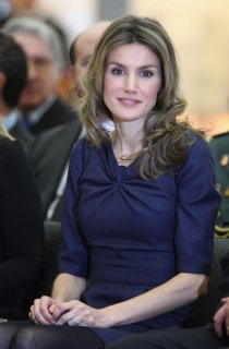 Princess+Letizia+Spain+Attends+Eva+Luise+Koehler+Rzk_Cz9Bf6Gl.jpg