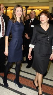 Princess+Letizia+Spain+Attends+Eva+Luise+Koehler+xdpFWFmvpDul.jpg