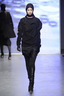 MIRA_AW10_0075.jpg