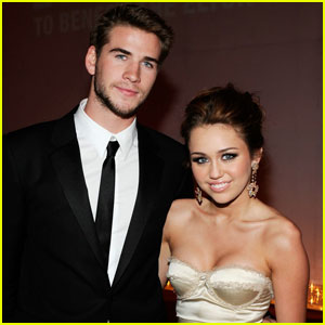 miley-cyrus-liam-hemsworth-oscars-party-pair.jpg