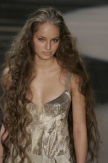 Ruslana-catherine-malandrino3.jpg