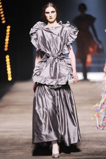 Vivienne Westwood2(vogue.com).jpg