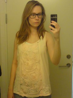 hm rosette top (1).JPG