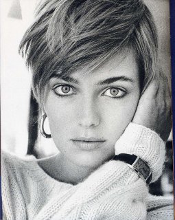 PAULINA PORIZKOVA2.jpg