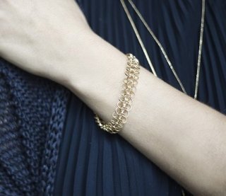 bracelet.jpg
