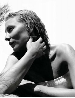 ellen3359129.jpg ellen3359129.jpg