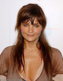 000000009414-helena_christensen-fullsize.jpg