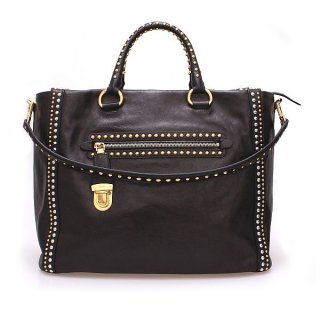 Prada-1698-FRONT-600.jpg