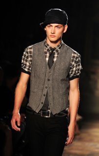 John+Varvatos+Milan+Fashion+Week+Menswear+vDkHpO0ljsTl.jpg