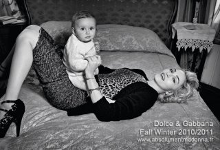 20100706-madonna-dolce-gabbana-fall-winter-campaign-01.jpg