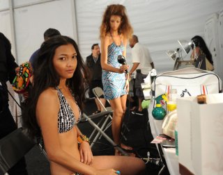 Trina+Turk+Backstage+Swim+2011+MBFW+EwOloWNFRy7l.jpg