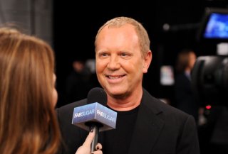 Michael+Kors+Backstage+Spring+2011+MBFW+8Y--A0leECal.jpg