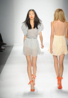 J+Mendel+Runway+Spring+2011+MBFW+N54gnYKcxGUl.jpg