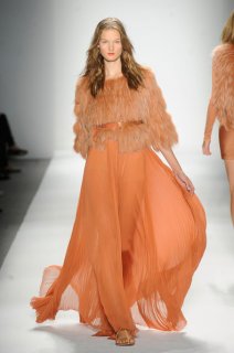 J+Mendel+Runway+Spring+2011+MBFW+waXGY6K7b1Il.jpg