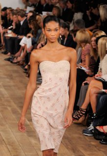 Ralph+Lauren+Collection+Runway+Spring+2011+cqUZoHUgTtcl.jpg