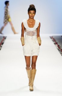 Argentina+Group+Show+Runway+Spring+2011+MBFW+RyVL0KMZqIal.jpg