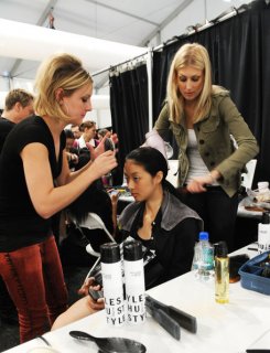 Andy+Debb+Presentation+Spring+2011+MBFW+Backstage+wGcmRrQEQwtl.jpg