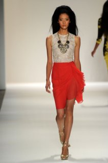 Naeem+Khan+Runway+Spring+2011+MBFW+yay27lexi0Vl.jpg