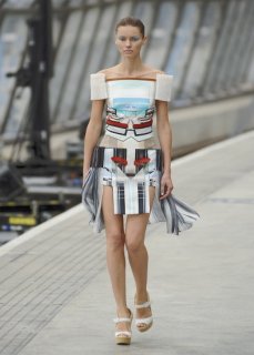 katrantzou_rs11_0074_slideshow_gallery_sfilate.jpg