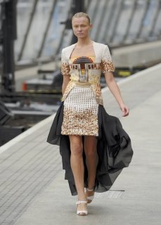 katrantzou_rs11_0251_slideshow_gallery_sfilate.jpg