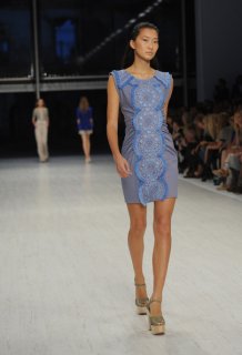 Matthew+Williamson+Runway+LFW+Spring+Summer+IGDZoeZQ8Yul.jpg