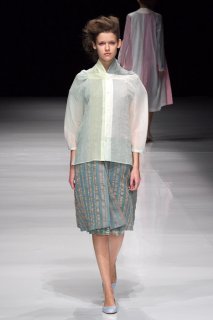 matohu-2011SS_04-thumb-467xauto-34751.jpg
