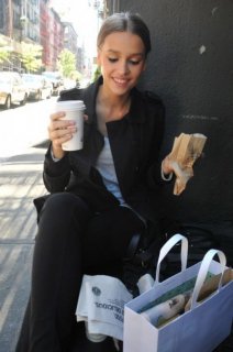 37142_149840571726812_100001026105937_270596_7881553_n.jpg 37142_149840571726812_100001026105937_270596_7881553_n.jpg