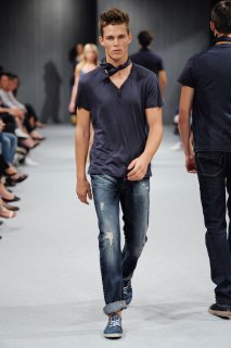 Benetton_SS11za.jpg