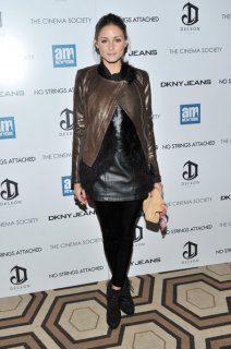 Olivia+Palermo+Cinema+Society+DKNY+Jeans+DeLeon+17JJk64tfQdl.jpg