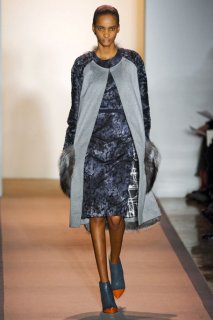 PETER-SOM-FALL-RTW-2011-PODIUM-017_runway.jpg