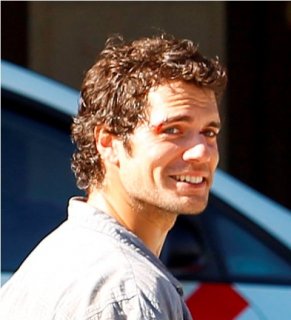 cavill candid.jpg