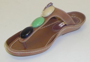 marnishoe4c.jpg