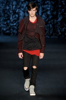 Pedro Frizon @ Redley fw 2011.jpg