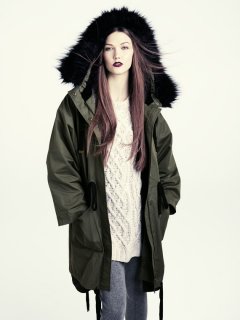 hm_fall_2011_woman_09.jpg