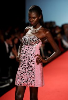 fashion-for-relief-cannes-kinee-diouf.jpg