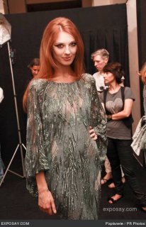 model-paris-fashion-week-haute-couture-06bGUa.jpg