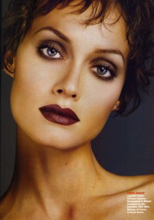 Kevyn Allure 4.jpg